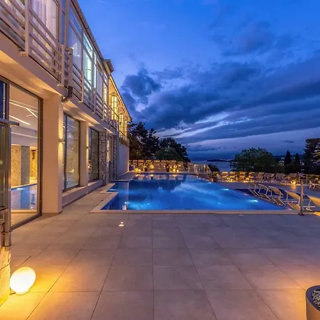 Malin Hotel