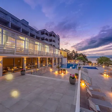 Malin Hotel