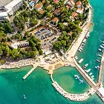 Hotel Malin 4*