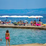 Hotel Malin 4*