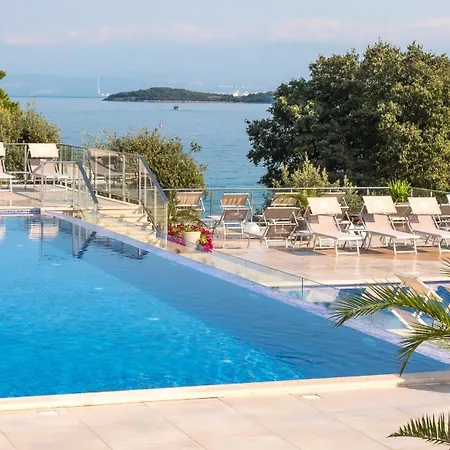 Malin Hotel 4*